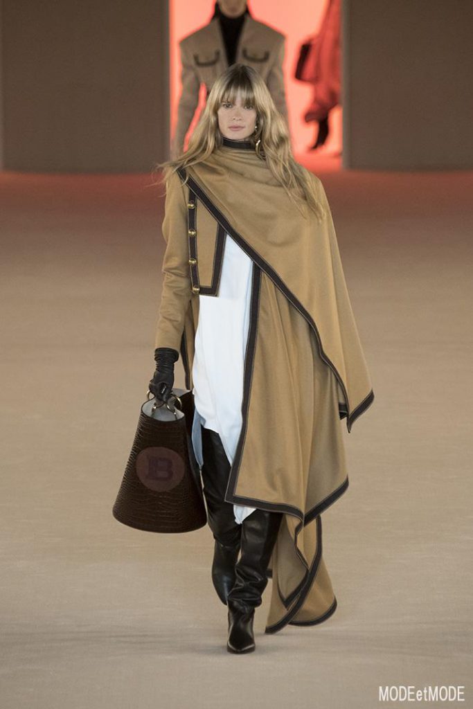 balmain_aw20pap_005