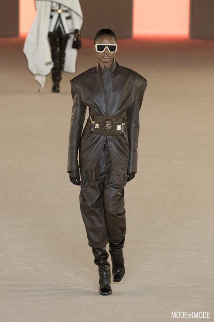 balmain_aw20pap_009