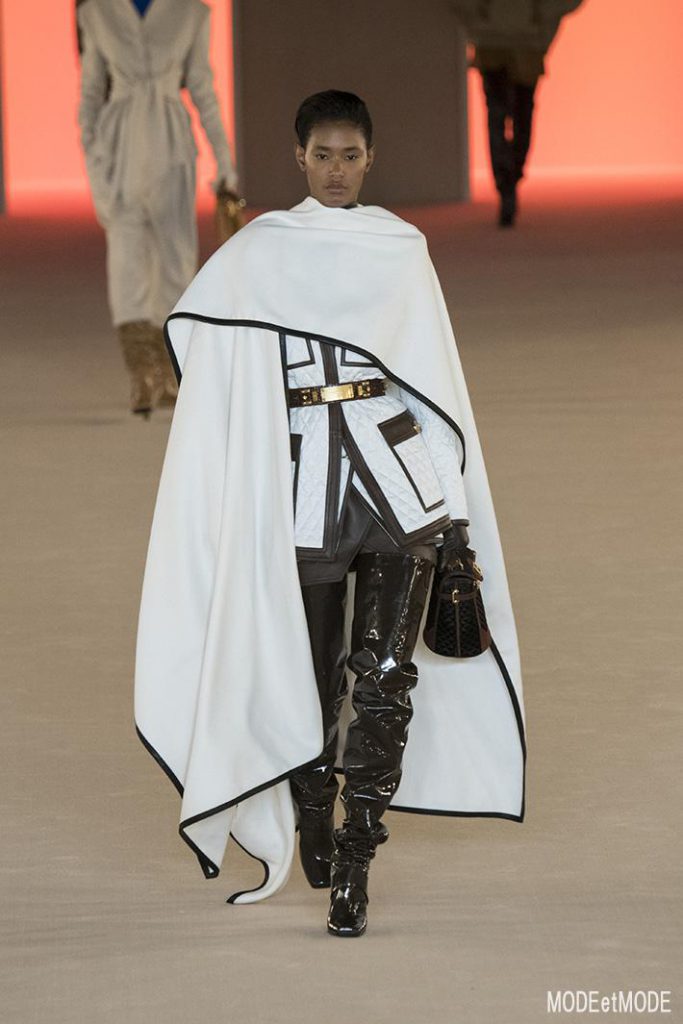 balmain_aw20pap_010