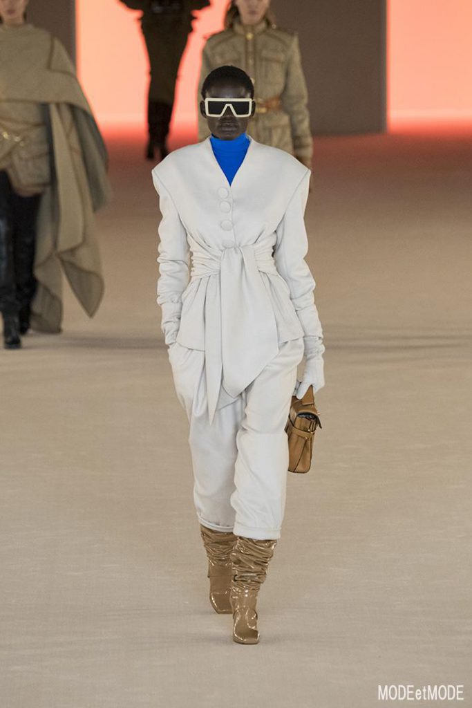 balmain_aw20pap_011