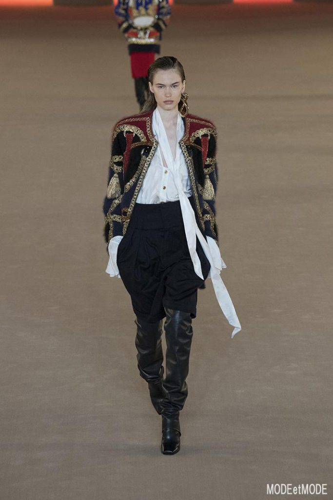 balmain_aw20pap_034
