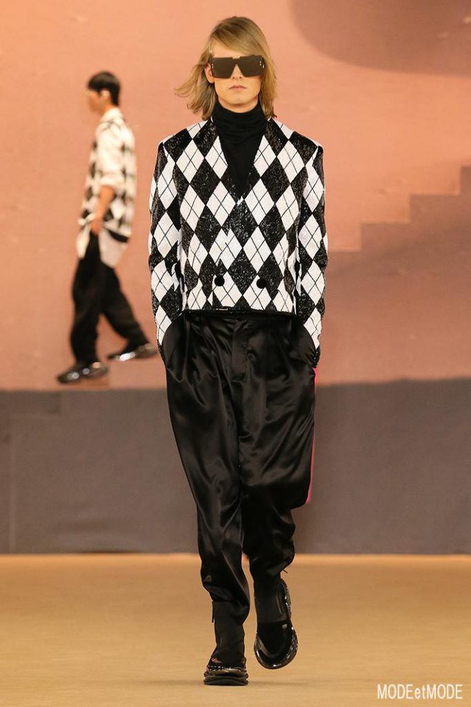 BALMAIN FALL/WINTER MEN’S SHOW RUNWAY