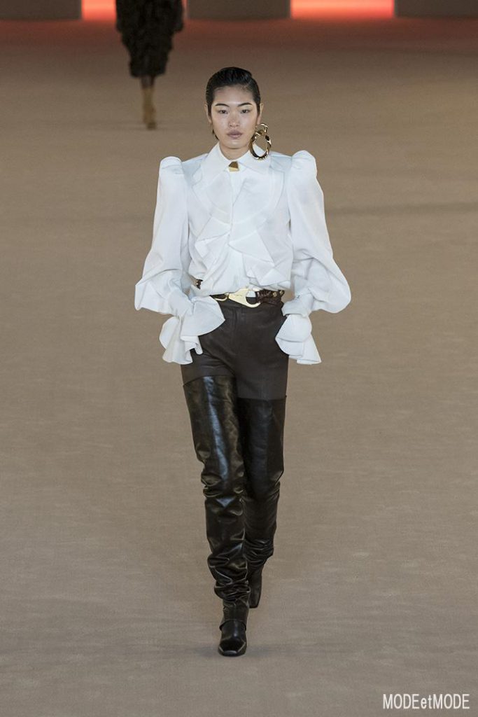 balmain_aw20pap_045