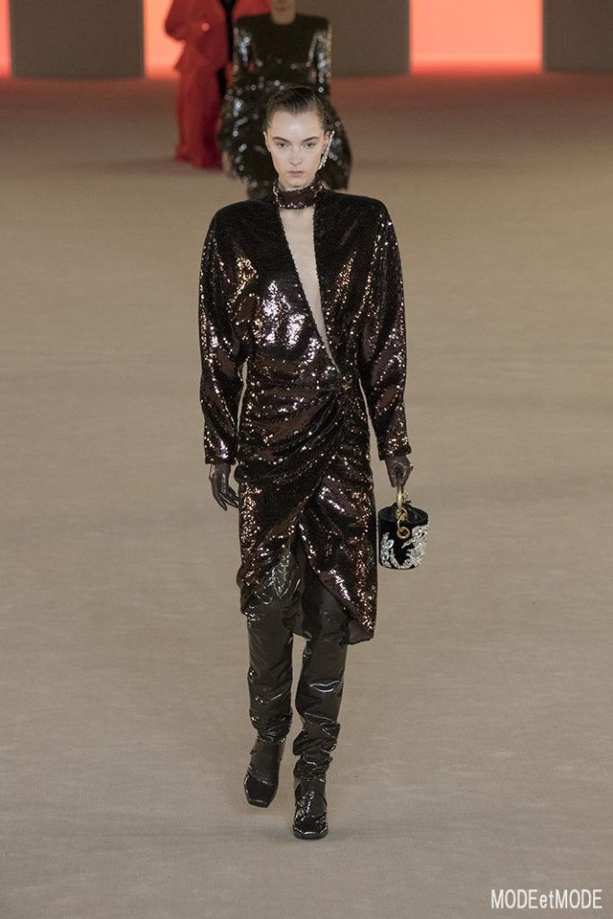 balmain_aw20pap_063