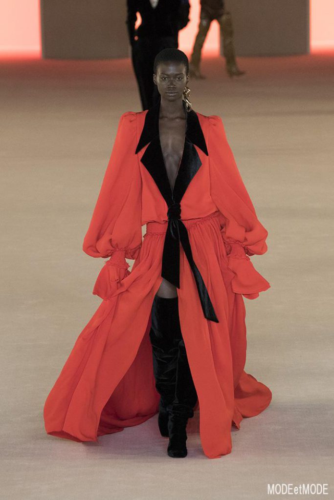 balmain_aw20pap_065