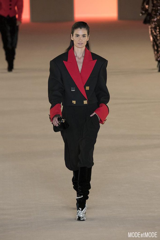 balmain_aw20pap_076