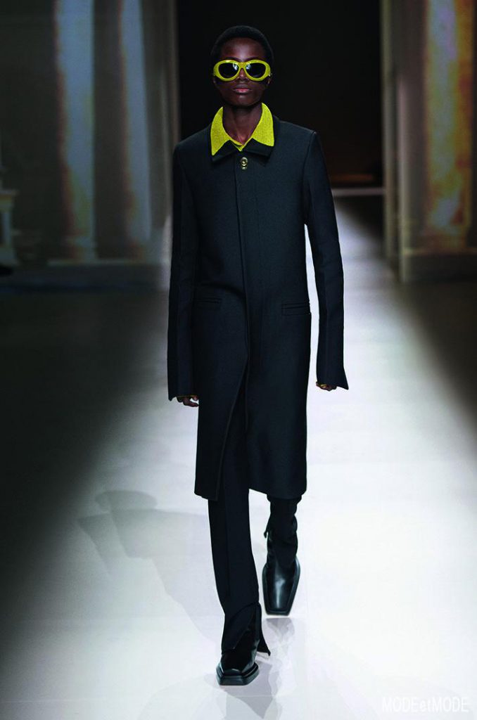 bottega-veneta_aw20pap_009