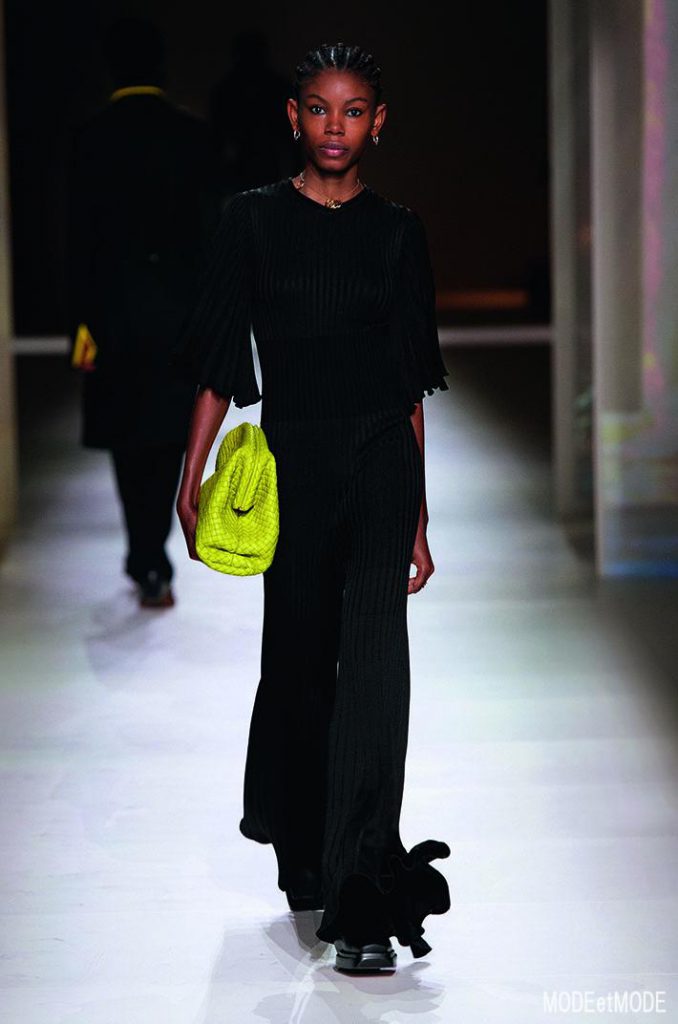 bottega-veneta_aw20pap_016