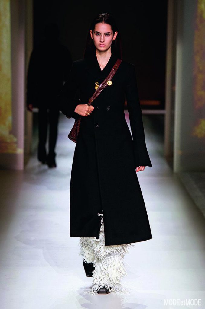 bottega-veneta_aw20pap_024