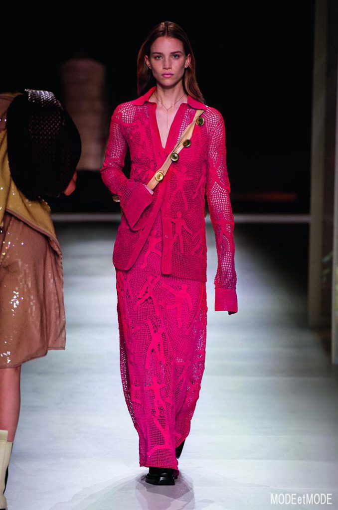 bottega-veneta_aw20pap_042
