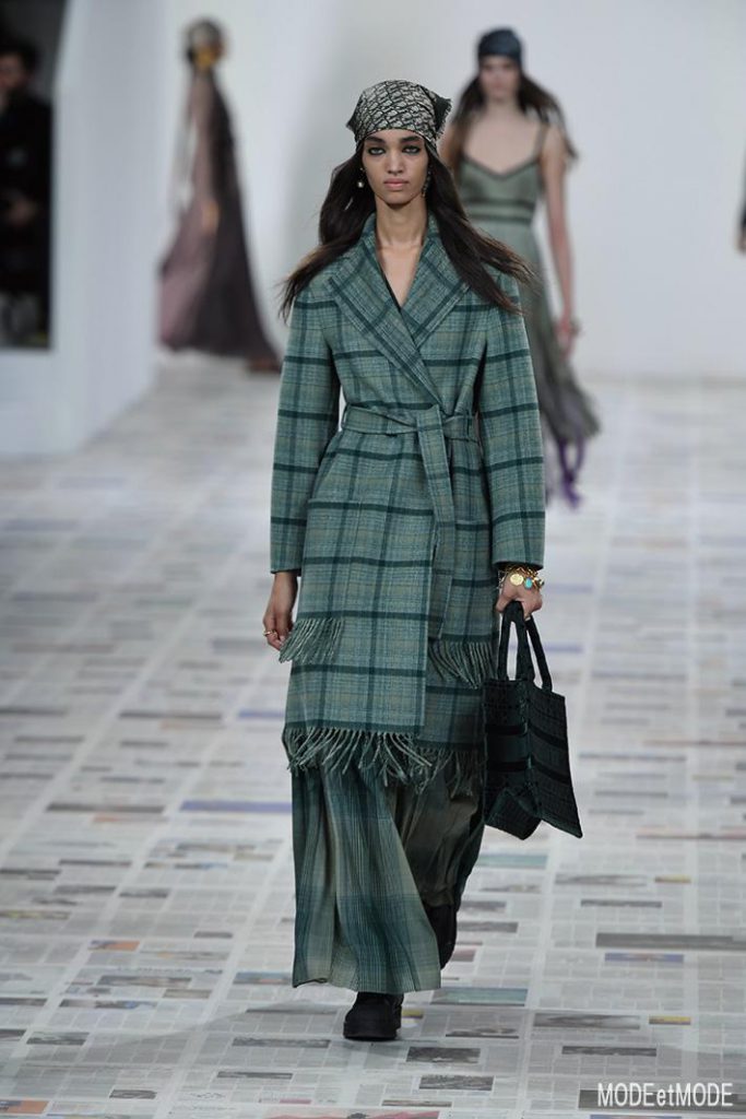 christian_dior_aw20pap_075