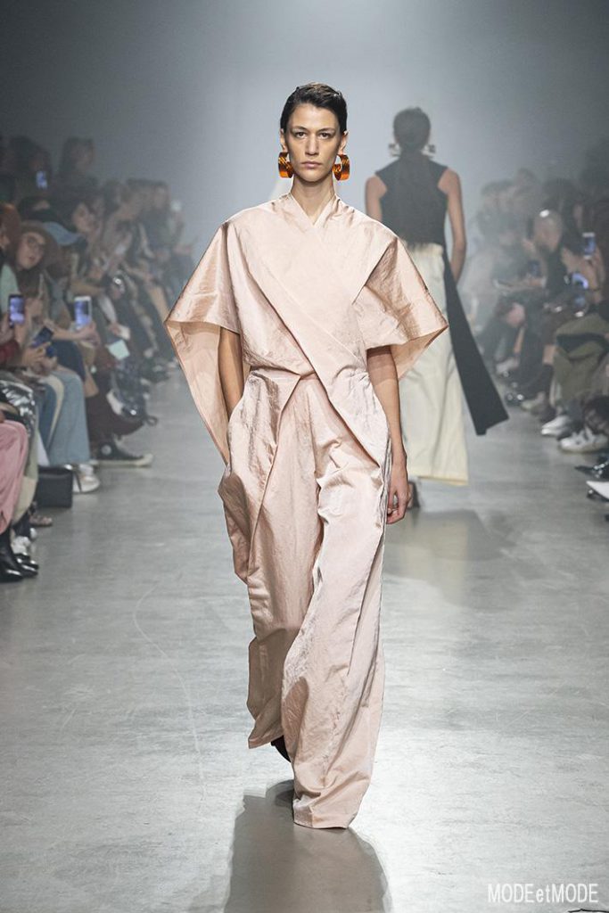 christian_wijnants_aw20pap_002