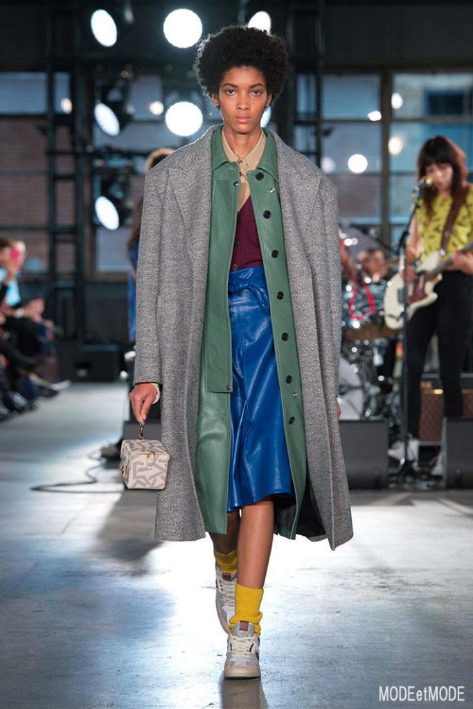 coach_aw20pap_005
