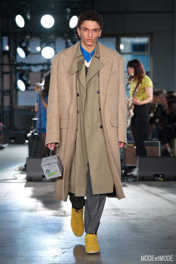 coach_aw20pap_008