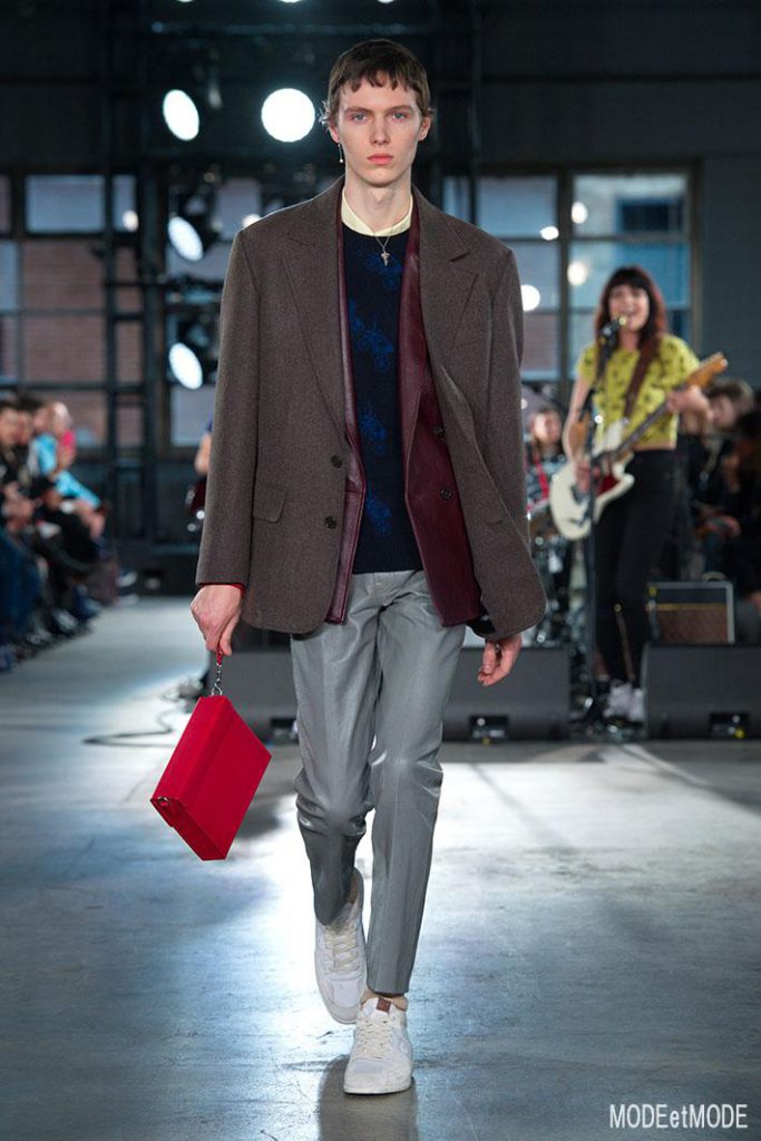 coach_aw20pap_041