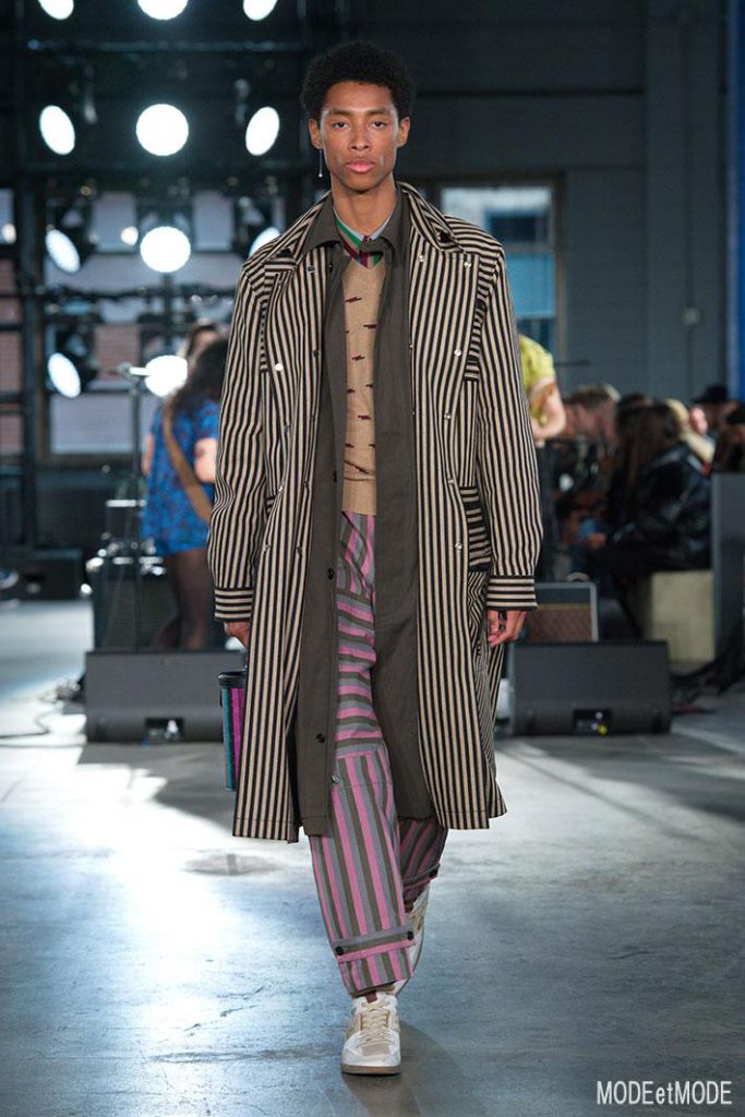 coach_aw20pap_057