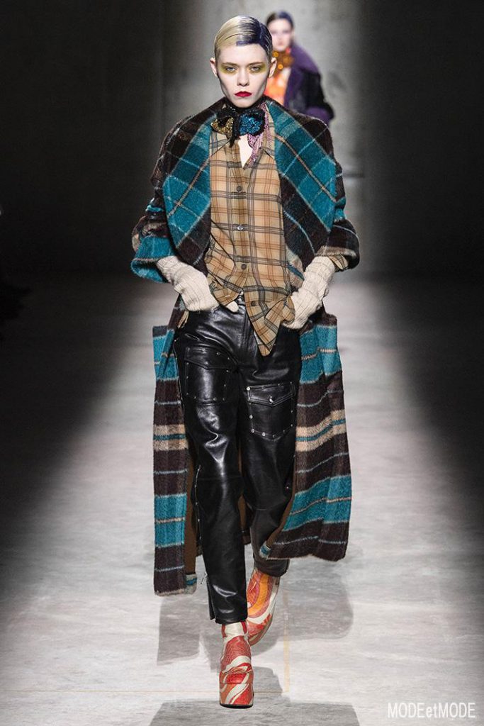 Women Ready to wear, autumn winter 2020 2021, fashion week, Paris, FRA, from the house of Dries Van Noten