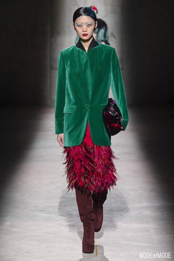 Women Ready to wear, autumn winter 2020 2021, fashion week, Paris, FRA, from the house of Dries Van Noten