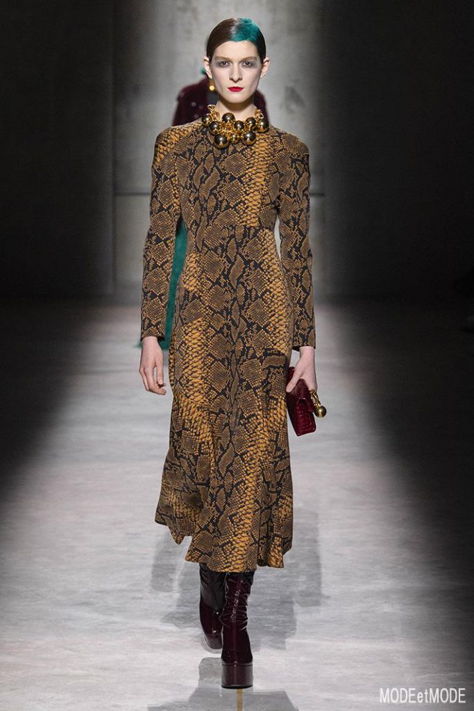Women Ready to wear, autumn winter 2020 2021, fashion week, Paris, FRA, from the house of Dries Van Noten