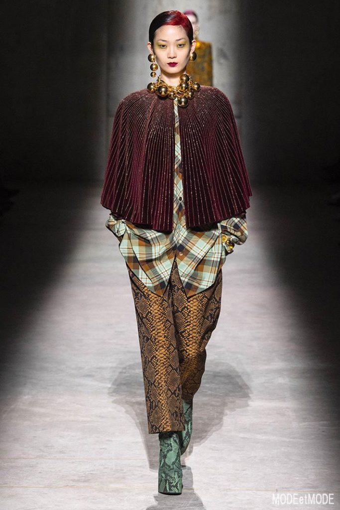 Women Ready to wear, autumn winter 2020 2021, fashion week, Paris, FRA, from the house of Dries Van Noten