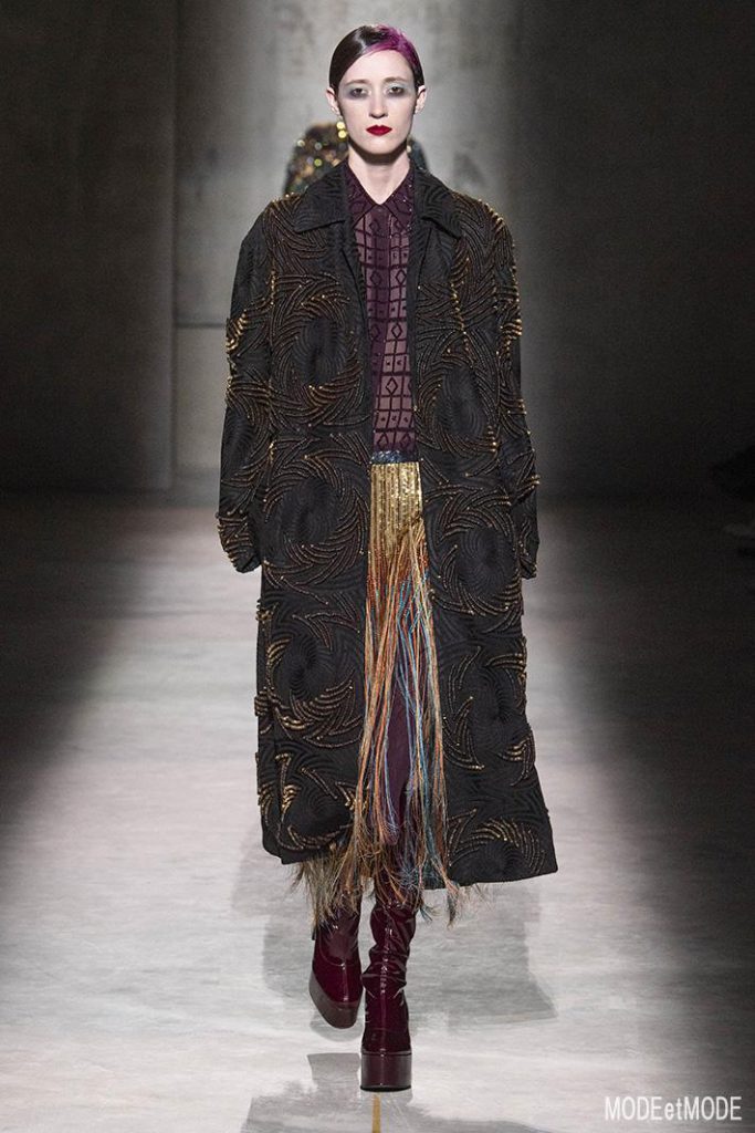 Women Ready to wear, autumn winter 2020 2021, fashion week, Paris, FRA, from the house of Dries Van Noten