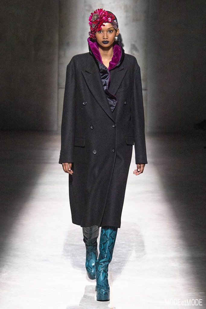 Women Ready to wear, autumn winter 2020 2021, fashion week, Paris, FRA, from the house of Dries Van Noten