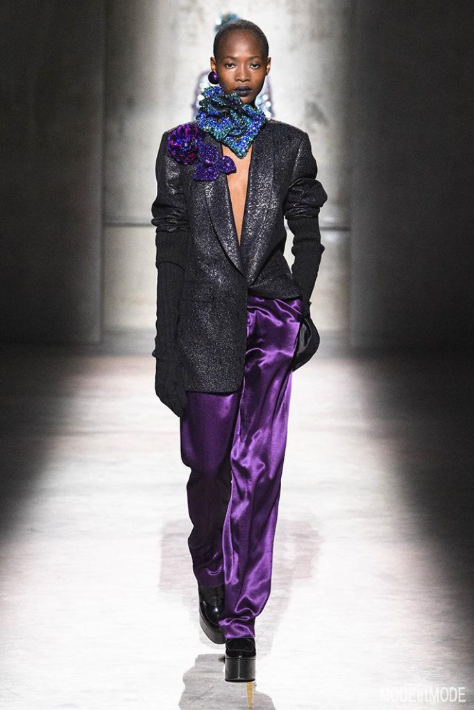 Women Ready to wear, autumn winter 2020 2021, fashion week, Paris, FRA, from the house of Dries Van Noten