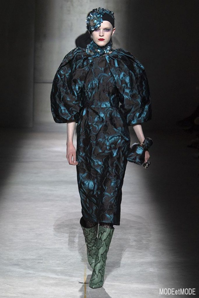 Women Ready to wear, autumn winter 2020 2021, fashion week, Paris, FRA, from the house of Dries Van Noten