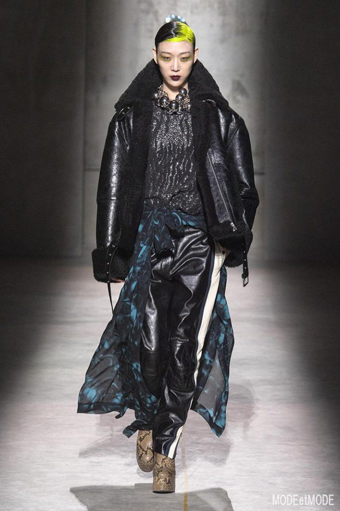 Women Ready to wear, autumn winter 2020 2021, fashion week, Paris, FRA, from the house of Dries Van Noten
