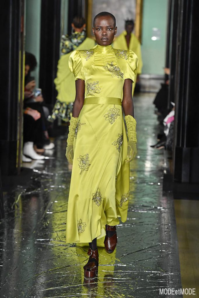 erdem_aw20pap_040
