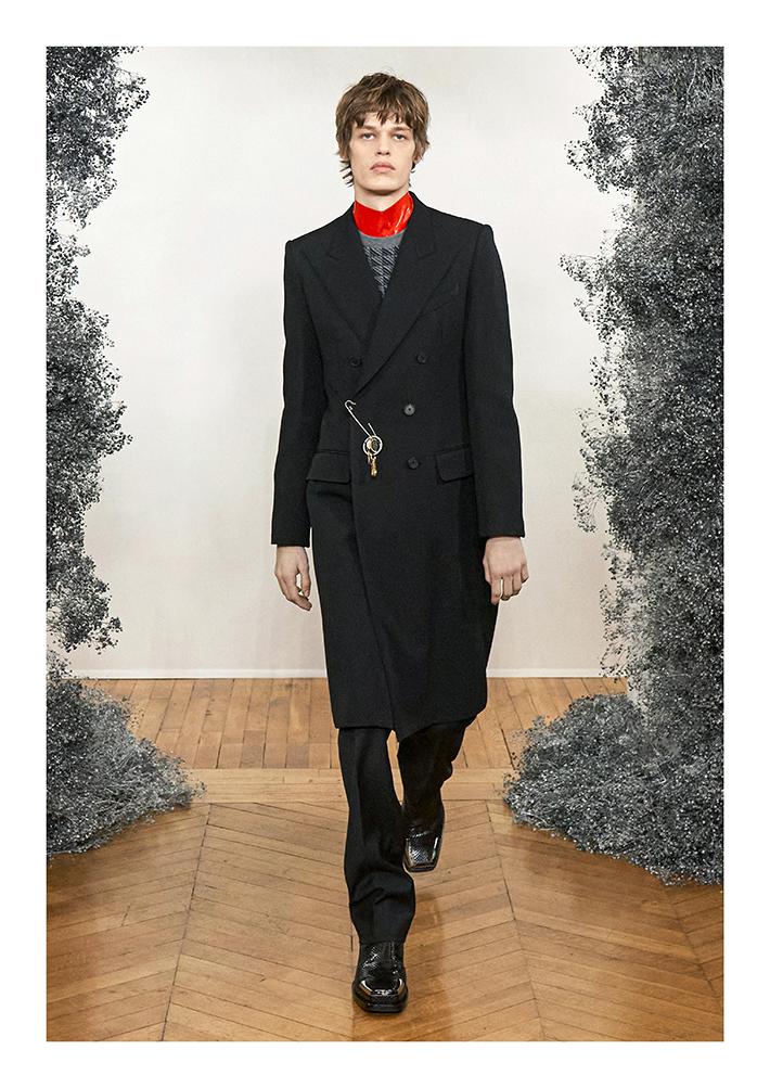 givenchy_aw20pap_001