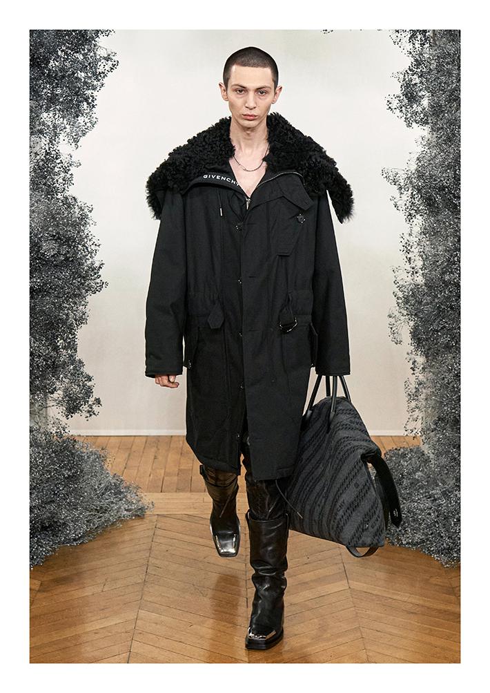 givenchy_aw20pap_029