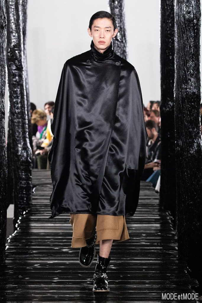 loewe_aw20pap_007
