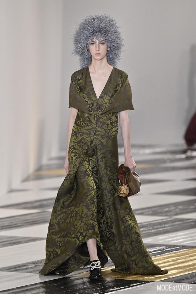 loewe_aw20pap_017
