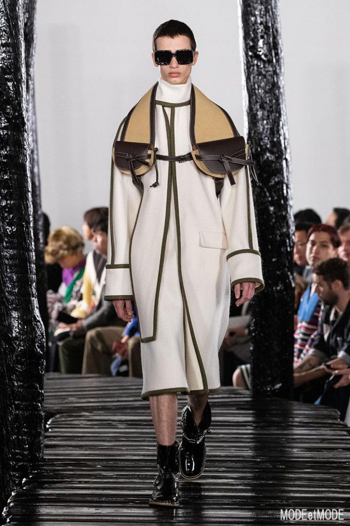 loewe_aw20pap_021