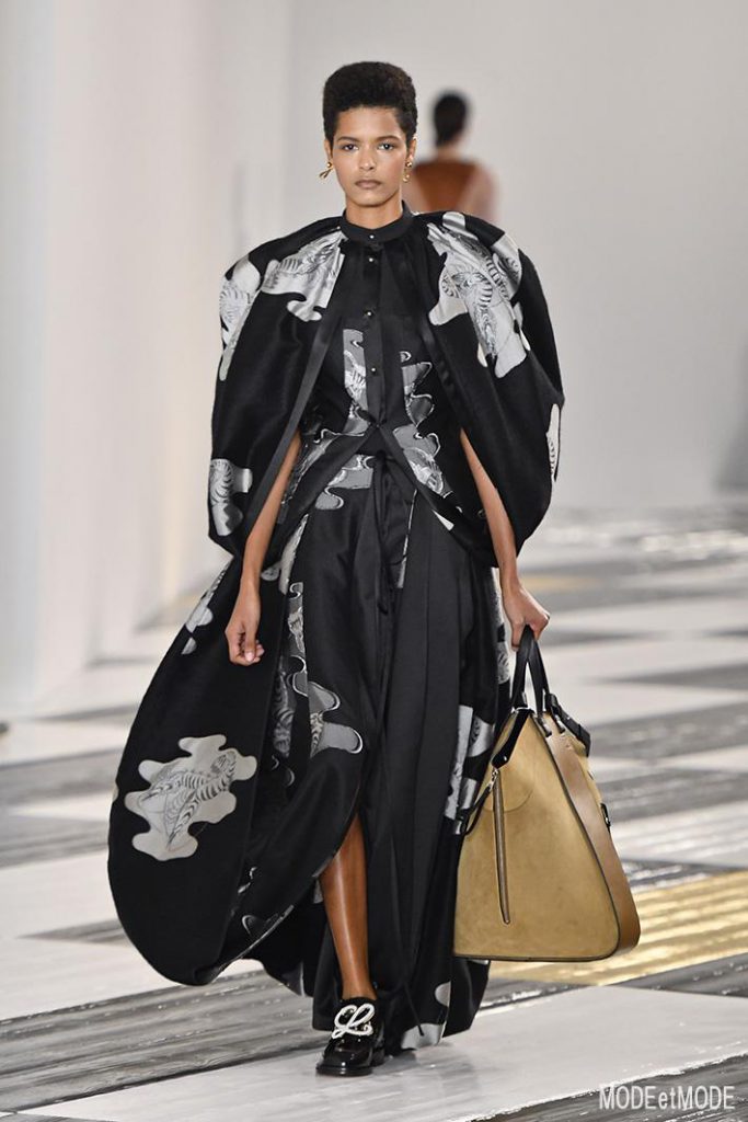 loewe_aw20pap_023
