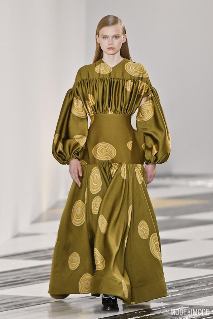 loewe_aw20pap_024