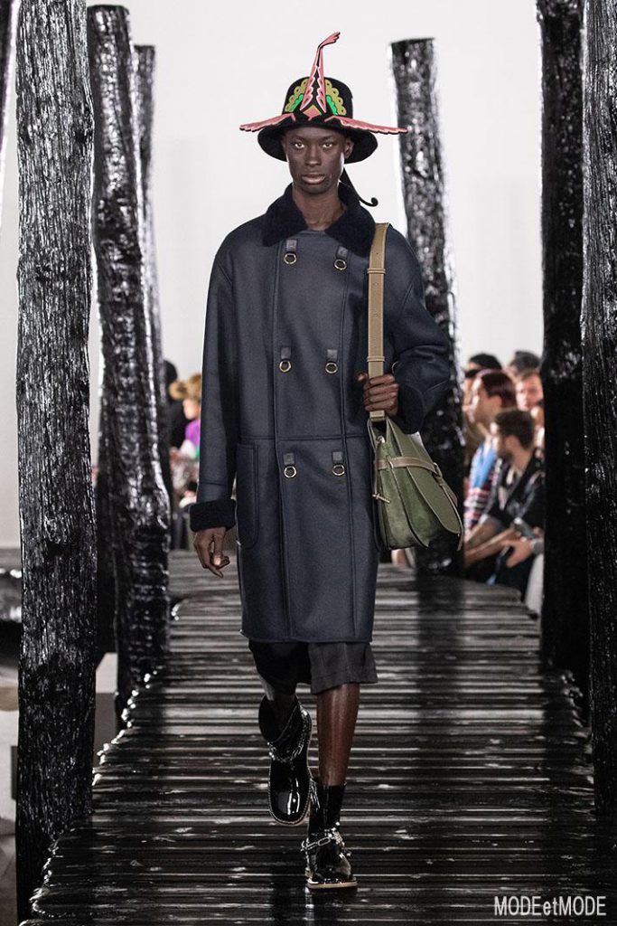loewe_aw20pap_028
