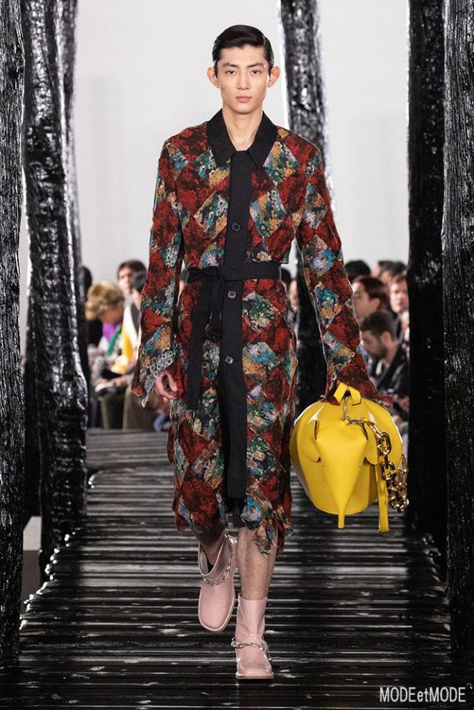 loewe_aw20pap_029