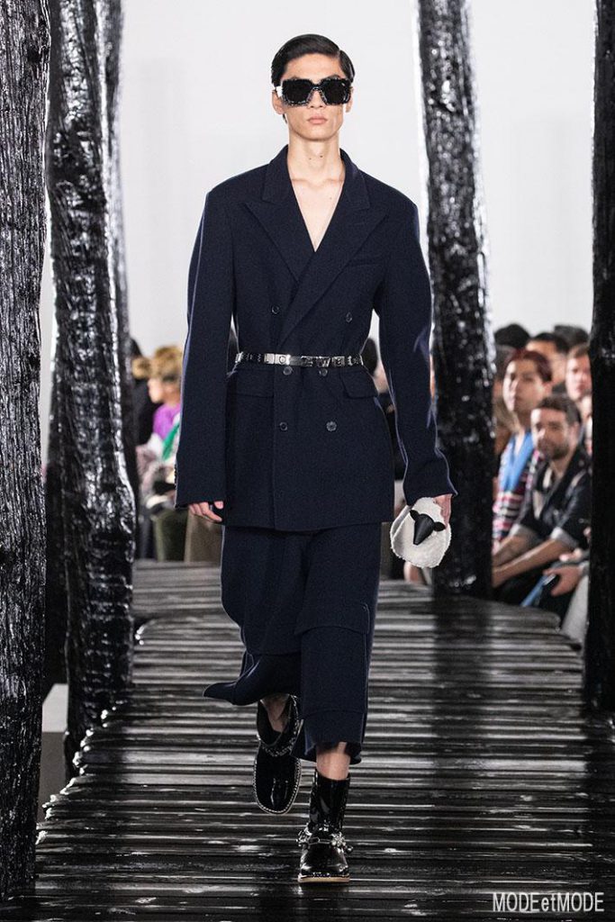 loewe_aw20pap_030