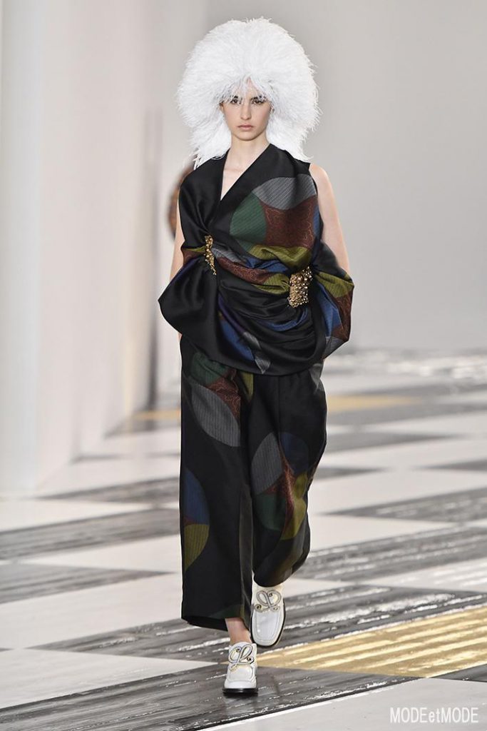 loewe_aw20pap_035