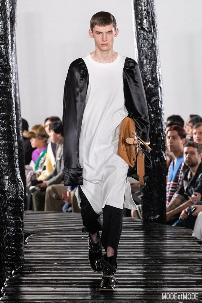 loewe_aw20pap_036