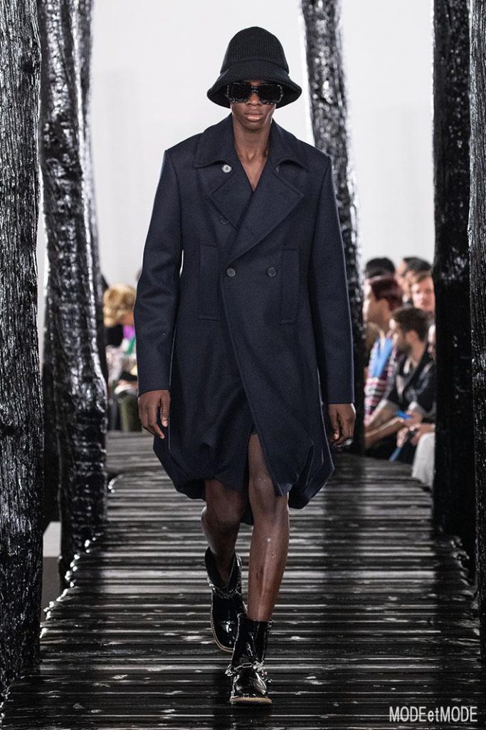 loewe_aw20pap_037