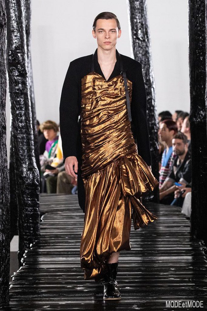 loewe_aw20pap_038