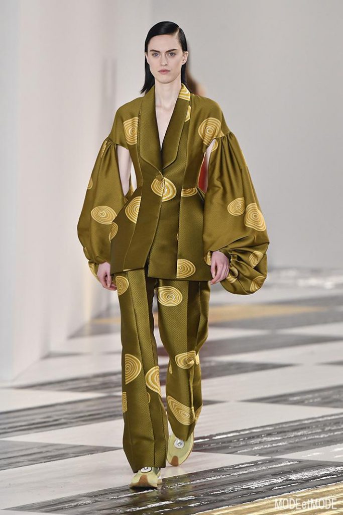 loewe_aw20pap_039