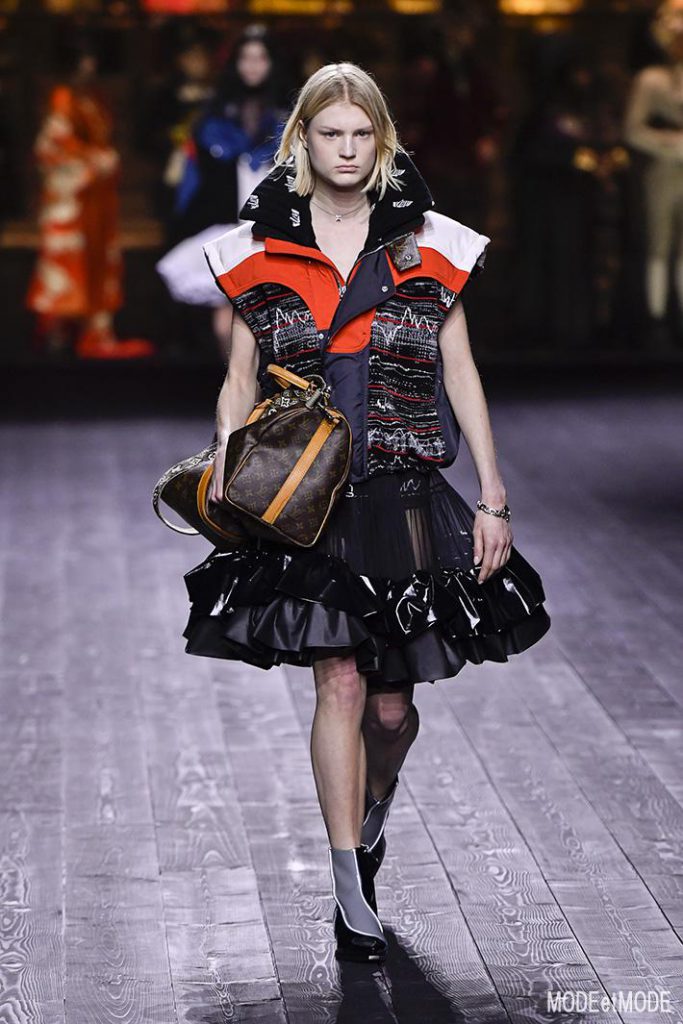 louis_vuitton_aw20pap_001