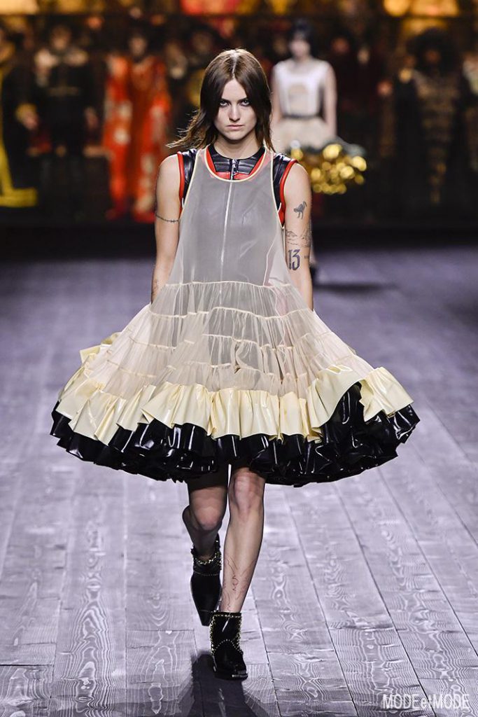 louis_vuitton_aw20pap_009