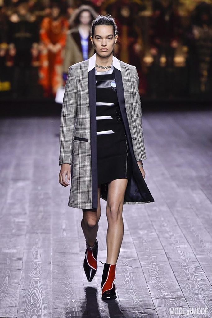 louis_vuitton_aw20pap_018