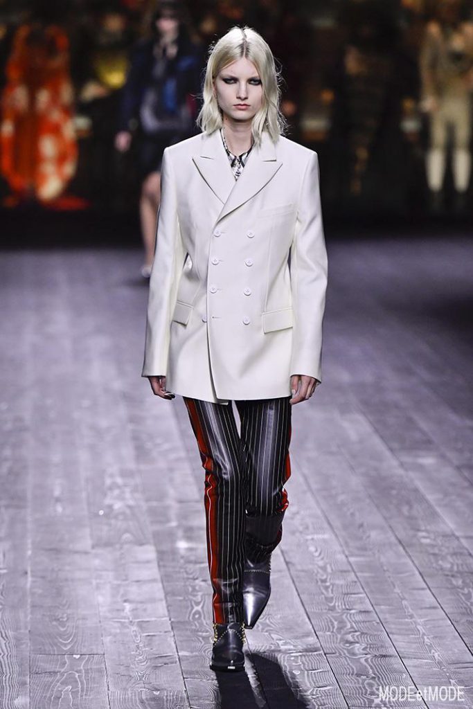 louis_vuitton_aw20pap_035