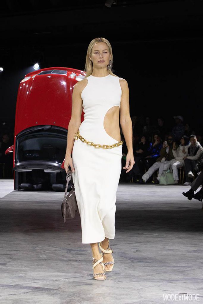 off_white_aw20pap_011